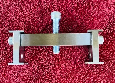 $119.99 • Buy V DRIVE BEARING PULLER, Casale, Drag Boat, Hydro, Flatbottom, Circle Boat,