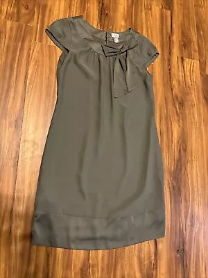 H&M Dress Cap Sleeves Bow Size 4 Sage Green • $15