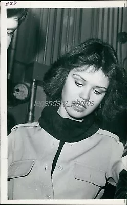 1977 Shot Of Singer Marie Osmond Original News Service Photo • $14.99