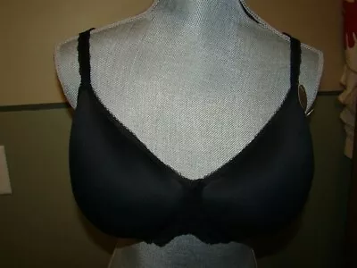 NWOT Wacoal 34B Seduction Spacer Underwire T-Shirt Black Bra 853255 112412 • $39