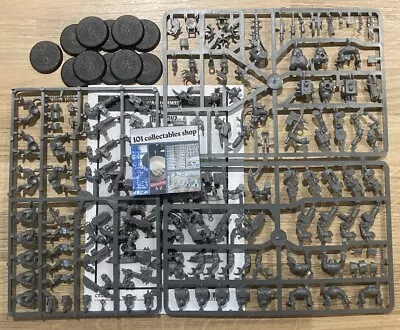 Ork Nob And Boyz Mob X 11 Orks Space Orks Warhammer 40k New On Sprue • £22.94