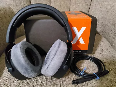 Beyerdynamic DT 700 PRO X Closed Back Studio Headphones (pristine!) • $225