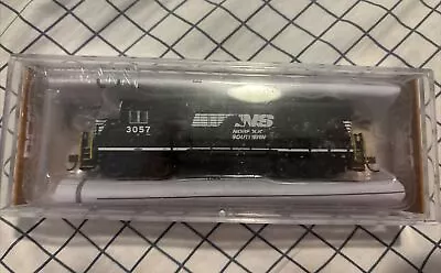 Bachmann  N Scale NORFOLK SOUTHERN #3057 - GP40 - DCC Equipped • $150