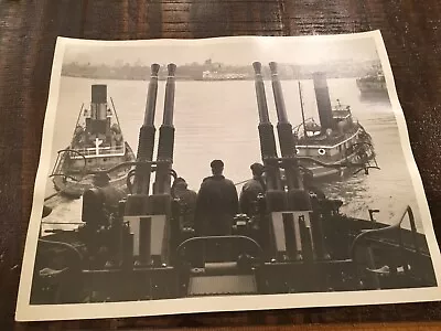 Original Wwii Lg Size Photo Aa Guns / Crew Carrier Uss Randolph Cv15 • $47.88