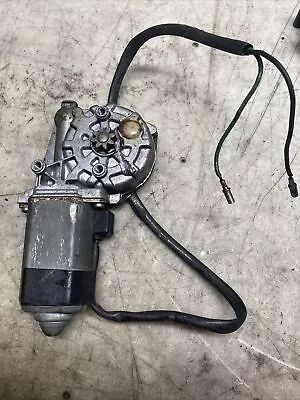 Mercedes W123 230E Window Regulator Motor Front Right 0130821016 **TESTED** • $40