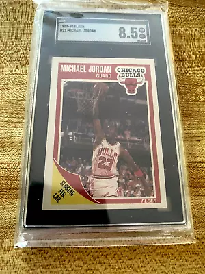 1989-90 Fleer Michael Jordan #21 SGC 8.5 HOF • $49.95