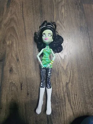 Monster High I Love Fashion Scarah Screams Doll With Accessories 2008 • $59.99