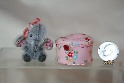 Miniature Dollhouse Childs Toy Jointed Elephant W Hassock Artisan 1:12 • $24.99