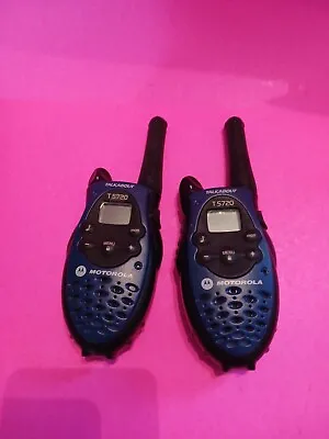 Pair Of  Motorola T5720 Talkabout Walkie Talkie Two Way Radios • $30