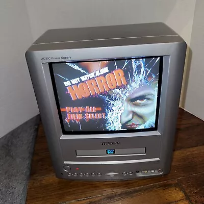 Toshiba MD9DL1 9” CRT TV / DVD Combo Retro Gaming Television  No Remote • $124.95