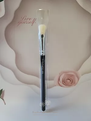 MAC 217s Synthetic Blending Brush New In Sleeve • $18