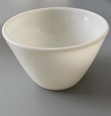 Vintage FIRE KING Oven Ware White MILK GLASS Mixing Bowl  7.50” Round X 5” Tall • $12.50