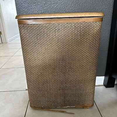 Vtg Mid Century Redmon Wicker Clothes Hamper With Solid Wood Lid • $50