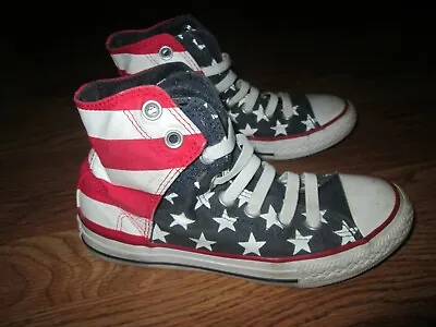 Womens CONVERSE CHUCK TAYLOR High Tops Canvas Shoes Sz 2 Red White And Blue Flag • $13.99