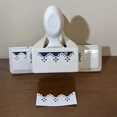 Martha Stewart Flower Lace Border Edge Paper Punch Craft Scrapbook Card Making • $12.99