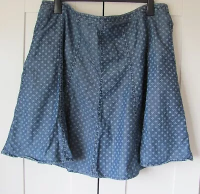 Marks & Spencer’s Skirt Size 24 • £2.50