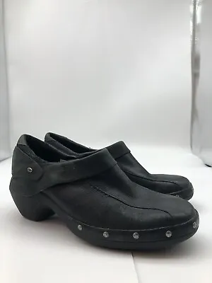 Merrell Luxe Wrap Womens Sz 7.5 Slip On Black Leather Heel Clog Shoes Moto Studs • $38.99