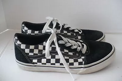 Youth Size 5.5 Unisex Checkerboard Lace-Up  Off The Wall  Skate Shoes • £11.87