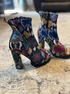 Size 7 Liliana Open Toed Boots Colorful Snakeskin Print 3-4” Chunky Heel • $28