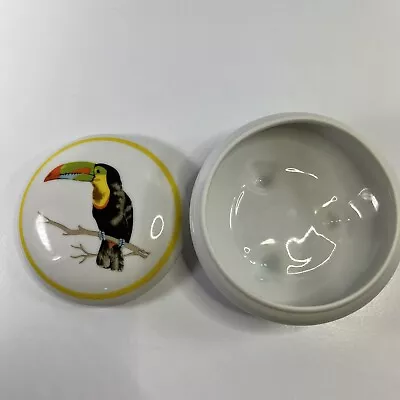 Vintage 1970s Ceramic Porcelain Trinket Jewelry Powder Box Toucan Lid Japan EUC • $17.99