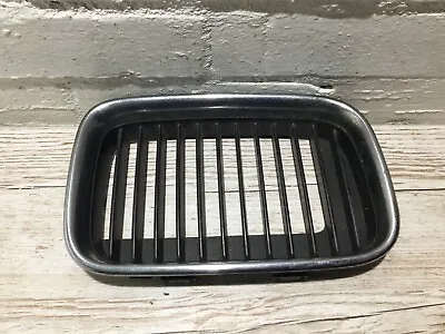 Kidney Grill Bmw E36 3 Series Saloon Coupe 92-97 8151548 • $21.78