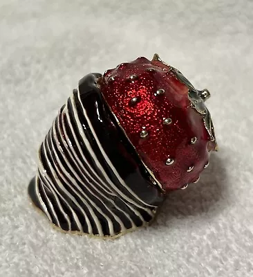 2011 Monet Collectable Chocolate Dipped Strawberry Hinged Trinket Box XOXO • $18