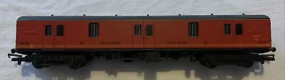 Lima Parcel Van Red 93395 Model Railway 00 Gauge • £20