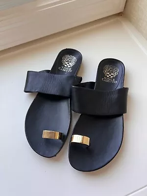 Vince Camuto 8.5 Black Leather Gold Accent Slip On Sandal • $18