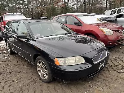 Grille VOLVO 70 SERIES 05 06 07 • $130