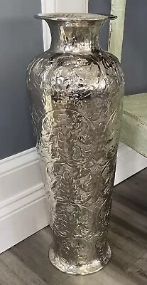 Modern Metal Silver Floor Vase • $85