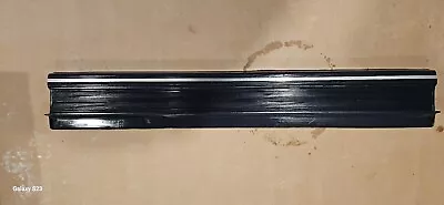 Mercedes Benz W126 560sel 420sel 350sdl Right Front Lower Trim Panel Door Sill • $30