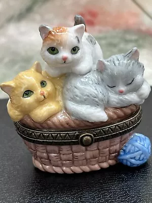 Midwest Of Cannon Falls Hinged Porcelain Trinket Box Basket Of Kitten Mouse PHB • $22.75