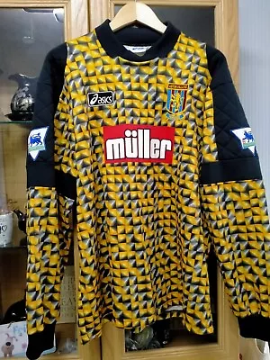 Aston Villa Match Worn Goalkeepers Shirt 1993/95 XL      • £1020