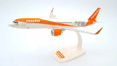 £89.99 • Buy PPC EasyJet Airbus A321neo G-UZMB Desk Top Display 1/200 Model AV Airplane New
