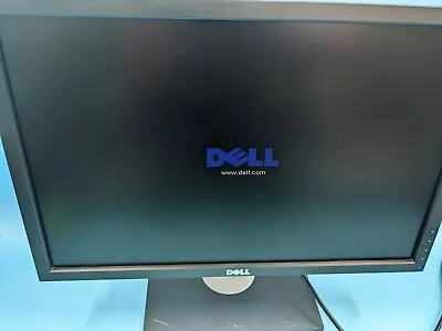 Dell P2210F Pro 1680 X 1050 LCD Monitor 22'' Black - Grade B (With Stand) • £8