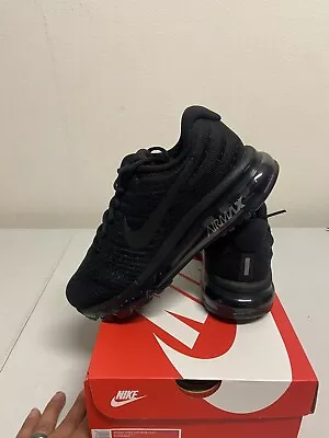 New Nike Air Max 2017 Shoes Triple Black 849560-004 Womens Size 7 • $114.99