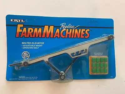 Ertl Farm Machines Belted Elevator With 12 Hay Bales #4302 • $65.10