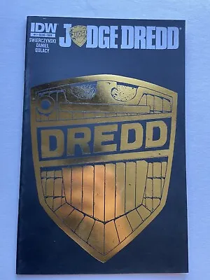 Judge Dredd #1 Nelson Daniel Subscription Gold Foil Variant IDW Bagged/boarded • $10