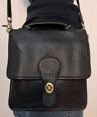 Vintage COACH STATION Black Leather Crossbody Bag Satchel Purse Handbag 5130 USA • $42