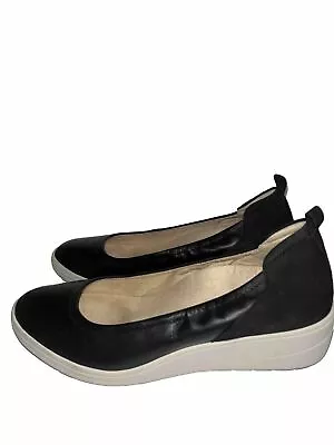 Vionic Shelby Black Leather Slip On Flat Shoe Size 9.5 Worn Once • $49.99