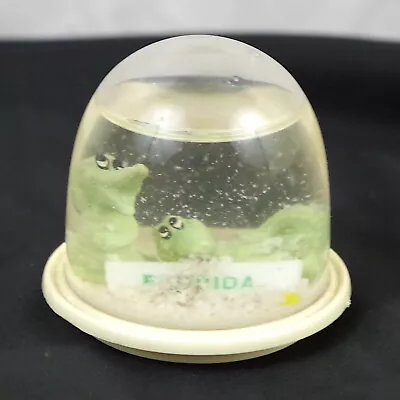 Vintage Florida Souvenir Snow Globe Whimsical 2 Alligators • $4.95