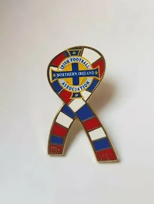 £2.99 • Buy Linfield Fc Belfast Irish League Football Scarf Pin Badge Glasgow Rangers 