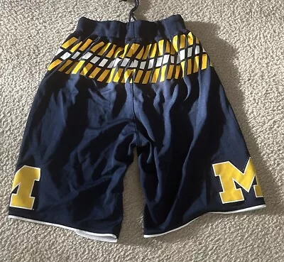 University Of Michigan Wolverines  Basketball Shorts Adidas Medium • $12