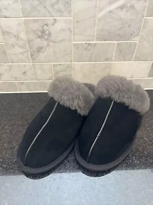 Women's UGG Scuffette II Black  Slippers- Size 8- #1106872 • $39.99