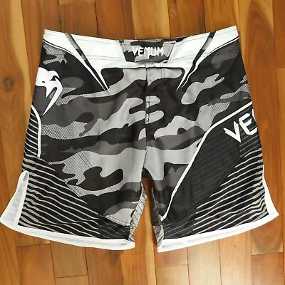 Venum MMA Fighting Shorts Men's XL Fight Team Camoflauge Black White Gray MINT • $32