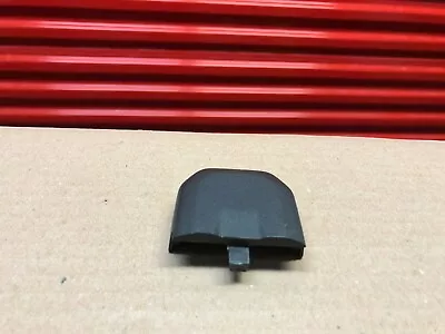 2007 - 2011 Volvo S80 Front Left Or Right Seat Bolt Cover Black 30697912 Oem *   • $12.74