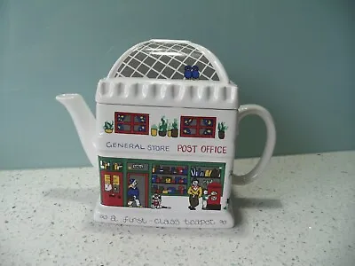 Wade Post Office English Life Teapot Designed By Barry Smith & Barbara Wootton • £9.99