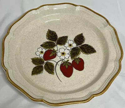 MIKASA STRAWBERRY FESTIVAL Serving Platter 12 1/2  Scalloped Rim Vintage EUC • $18.99