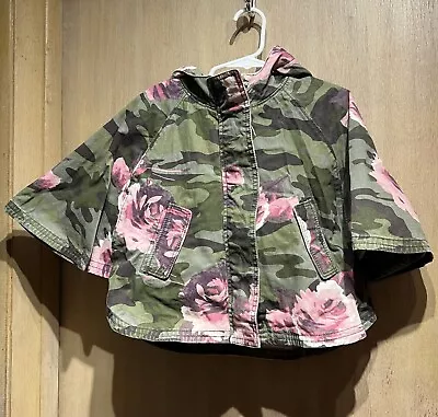 Baby Gap Floral Camo Cape Hooded Jacket Rose 3 Years • $17