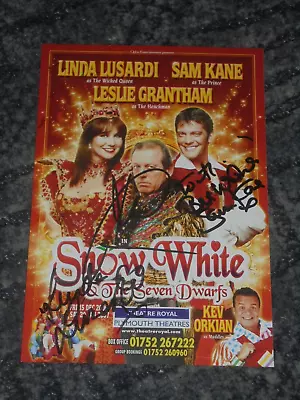 Snow White- Theatre Flyer Signed By Leslie Grantham Linda Lusardi  & Sam Kane • £7.99